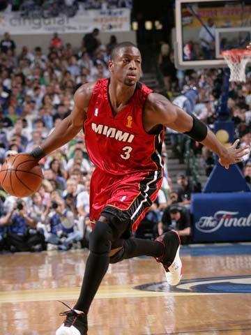 米体：尤文希望在20天内通过卖人得到大约1亿欧元