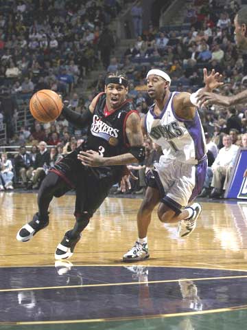 雷迪克：今天在退防转换方面做得不好，限制持球突破很困难