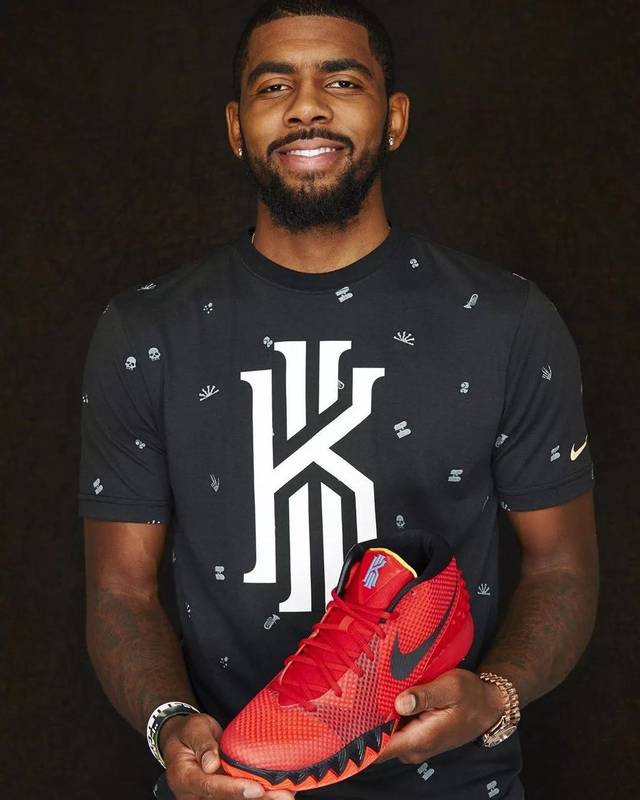 5-0！利雅得胜利开门红，C罗点射创纪录，赛后引领维京战吼