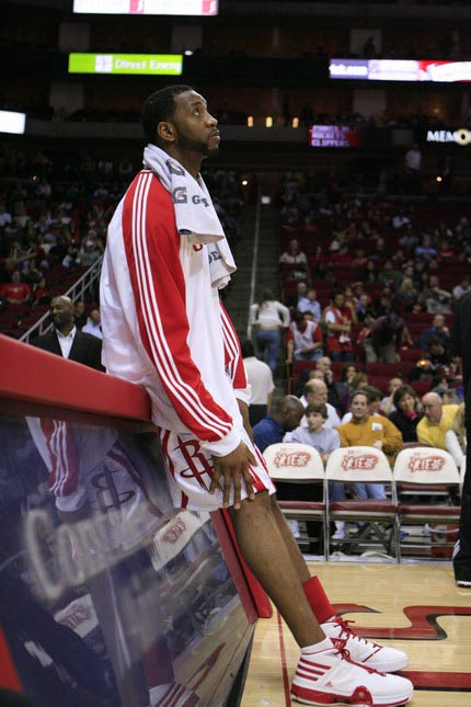 好消息！卡马文加伤情无碍 皇马中场核心有望战塞尔塔