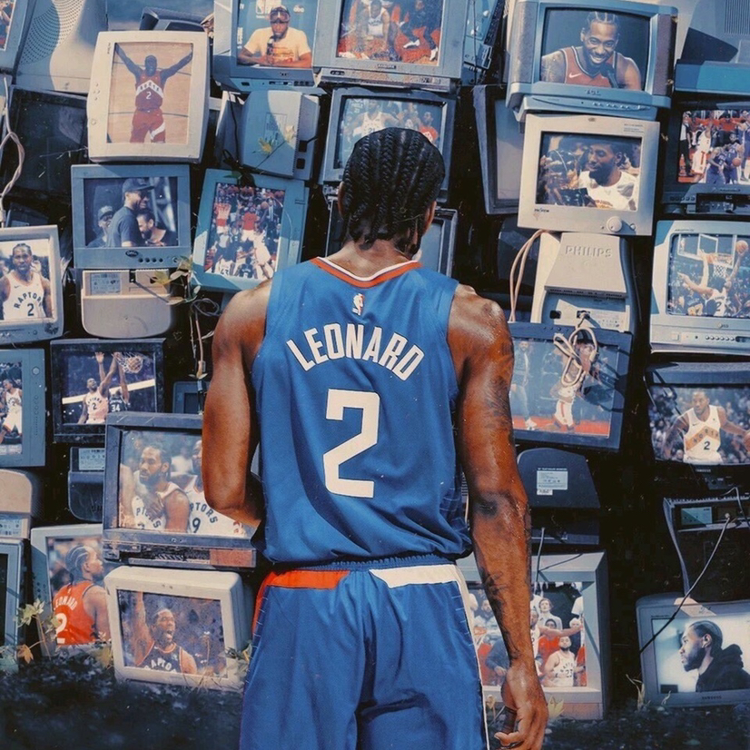 巴甲弗鲁米嫩塞主场采用狗狗球童，鼓励球迷去领养宠物