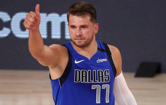 足球巴萨传奇出山担任俱乐部高层