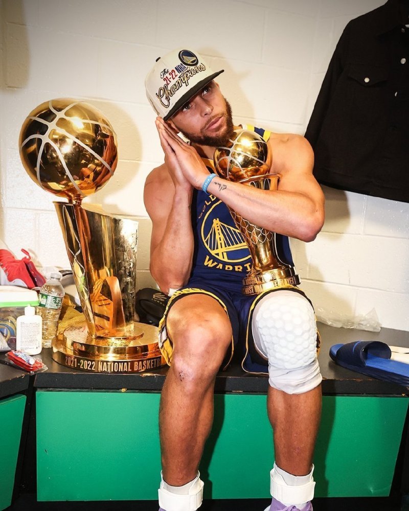 法国队最新球衣号码：恩昆库7号，坎特13号，谢尔基14号