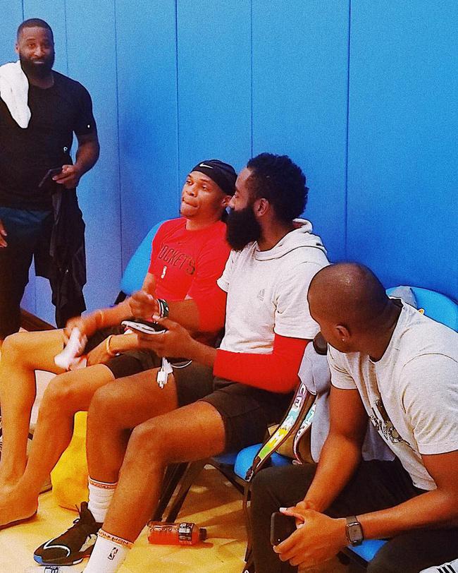 巴萨梅西进球助球队领先皇家社会